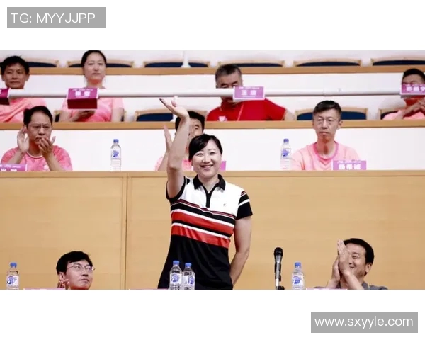 专访羽毛球明星杨丽揭秘她成功背后的努力与坚持